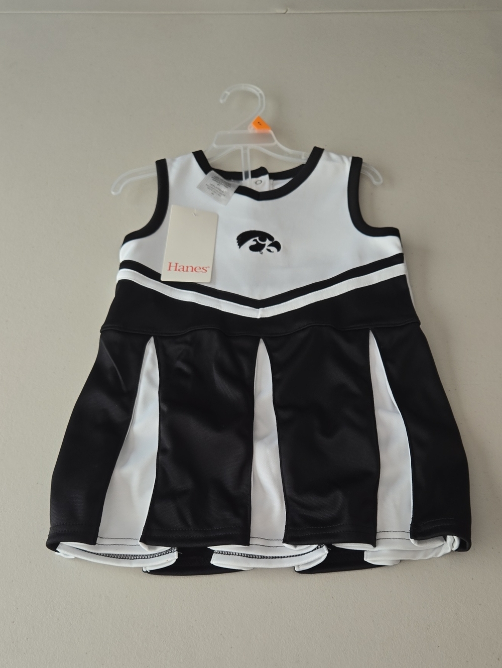 Hanes Cheer Outfit With Iowa Hawkeyes Logo.